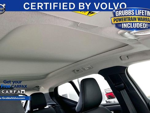 Certified 2025 Volvo XC40 B5 Core AWD/4WD image 20