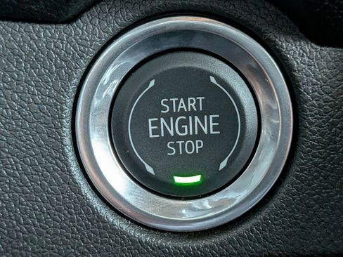 Used 2024 Chevrolet Traverse LT w/ LPO, Floor Liner Package image 30