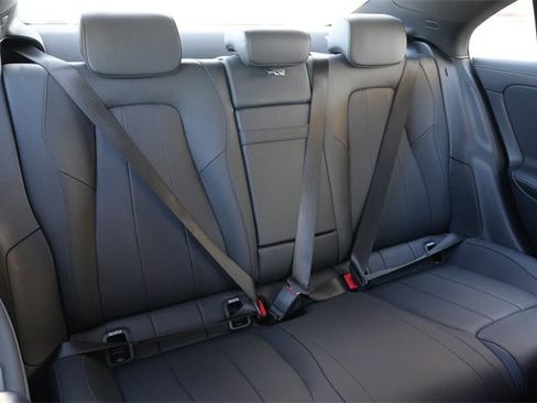 Used 2025 Mercedes-Benz CLA 250 image 21