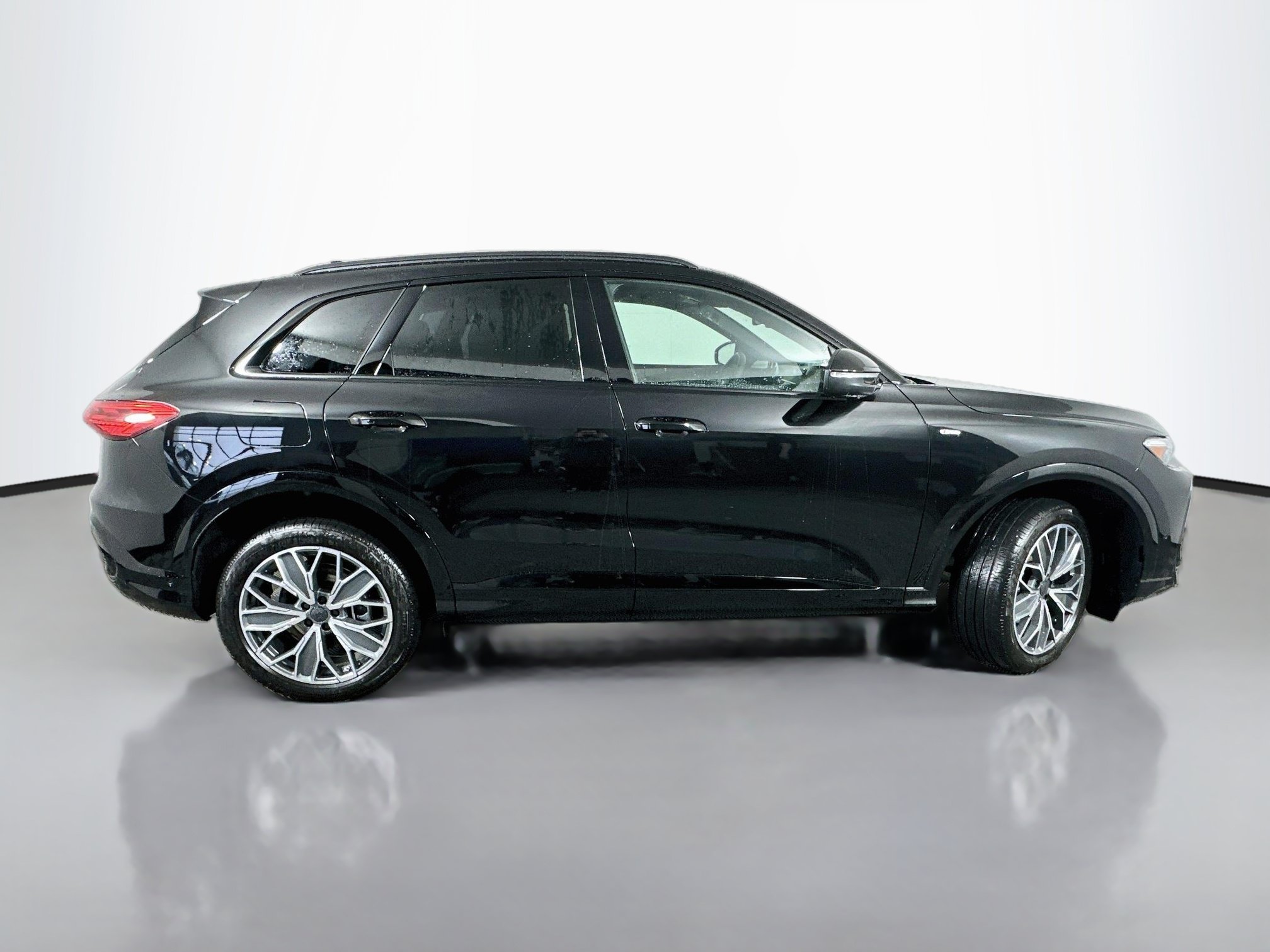 New 2026 Audi Q5 Premium Plus AWD/4WD image 8