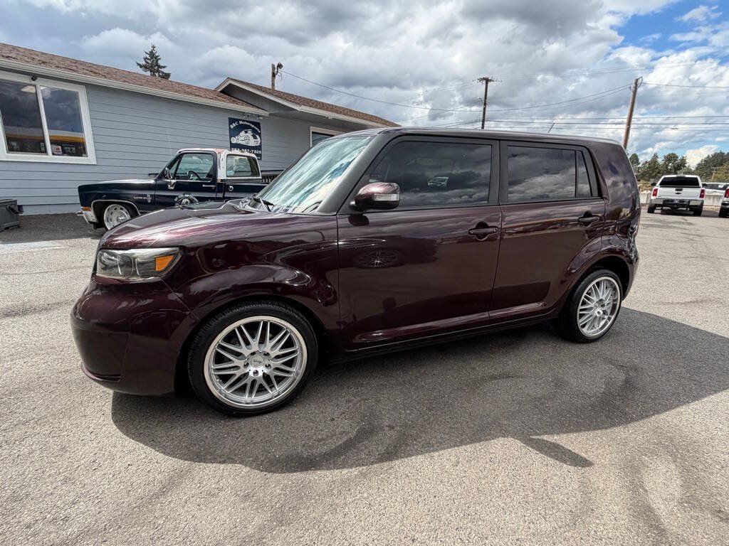 Used 2009 Scion xB FWD image 30