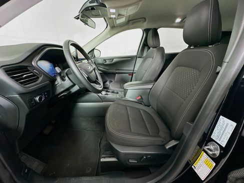 Used 2024 Ford Escape Active image 13
