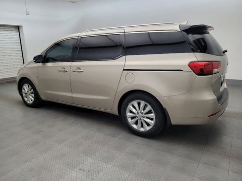 Used 2017 Kia Sedona EX FWD image 3