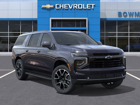 New 2026 Chevrolet Suburban RST w/ Comfort Package AWD/4WD image 9