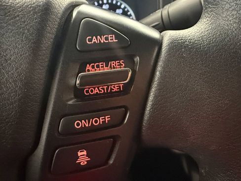 Used 2024 Nissan Frontier SV w/ Technology Package RWD image 32