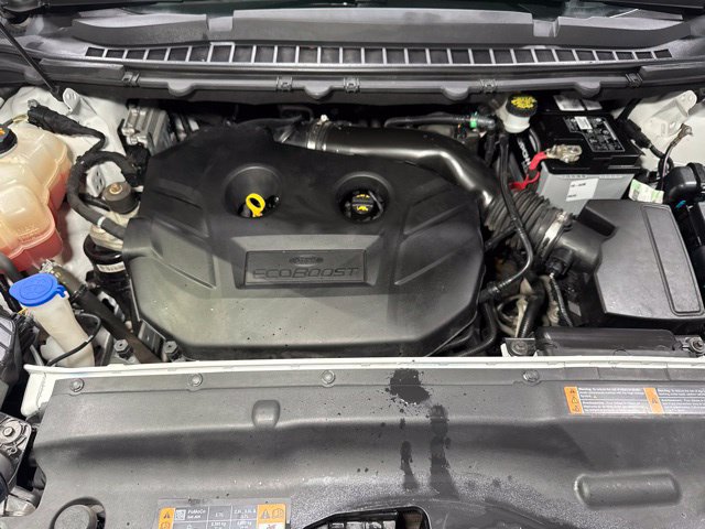 Used 2018 Ford Edge SE FWD image 6