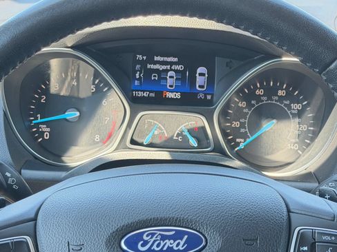 Used 2017 Ford Escape Titanium AWD/4WD image 35