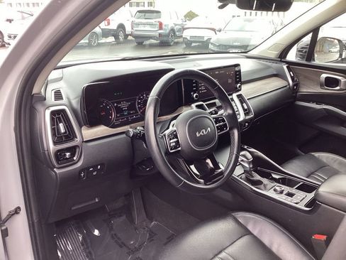 Certified 2023 Kia Sorento X-Line EX AWD/4WD image 15