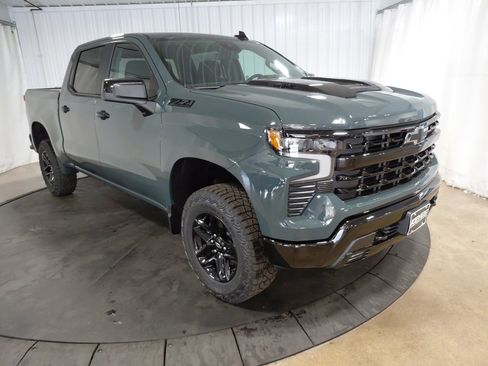 New 2026 Chevrolet Silverado 1500 LT Trail Boss w/ Dark Appearance Package image 11