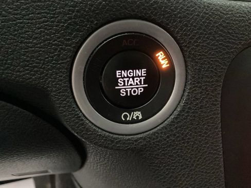 Used 2018 Dodge Charger GT AWD/4WD image 21