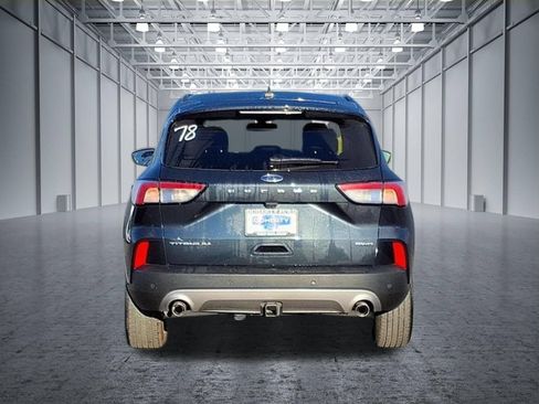 Certified 2022 Ford Escape Titanium w/ Titanium Elite Package AWD/4WD image 12
