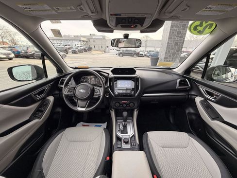 Certified 2023 Subaru Forester Premium image 28