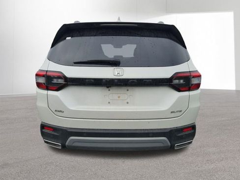Used 2023 Honda Pilot Elite image 17