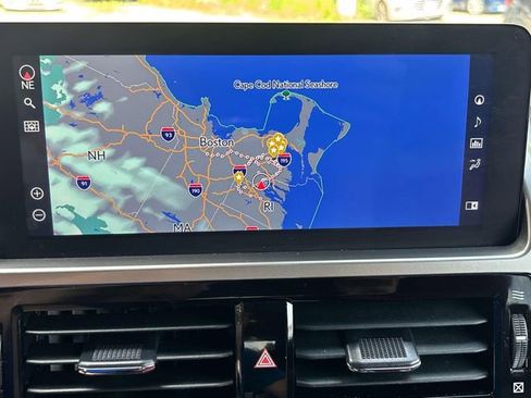 Used 2023 Lexus GX 460 Premium w/ Accessory Package image 20