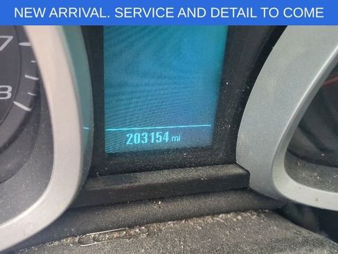 Used 2013 Chevrolet Equinox LS FWD image 2