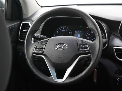 Used 2019 Hyundai Tucson SE image 15