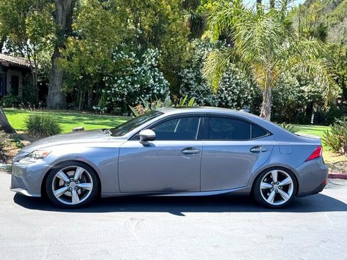 Used 2014 Lexus IS 350 image 2