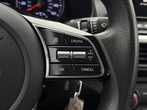 Used 2021 Kia Forte LXS image 27