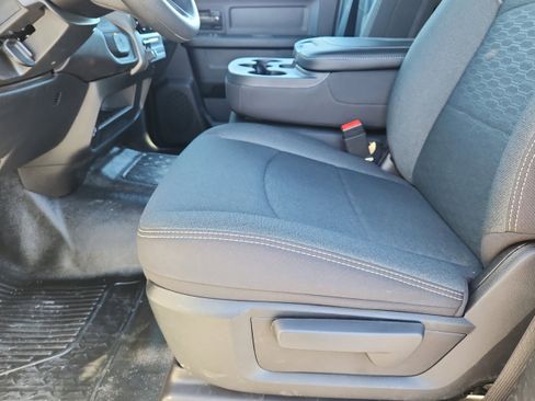 New 2026 RAM 5500 Tradesman AWD/4WD image 9