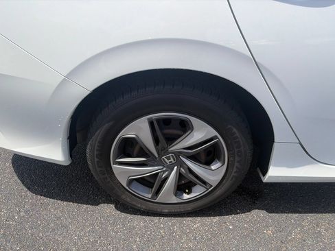 Used 2019 Honda Civic LX image 10