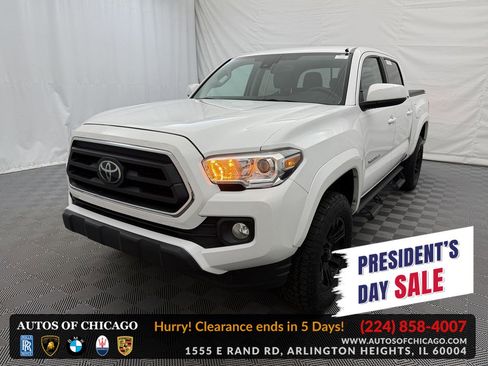 Used 2020 Toyota Tacoma SR5 image 1