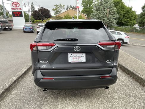 Certified 2025 Toyota RAV4 XLE AWD/4WD image 6