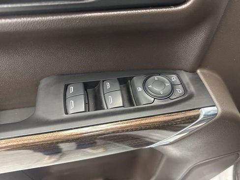 Used 2020 Chevrolet Silverado 1500 LT w/ All-Star Edition image 18