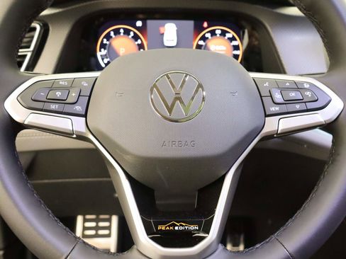 New 2026 Volkswagen Atlas Peak Edition AWD/4WD image 9