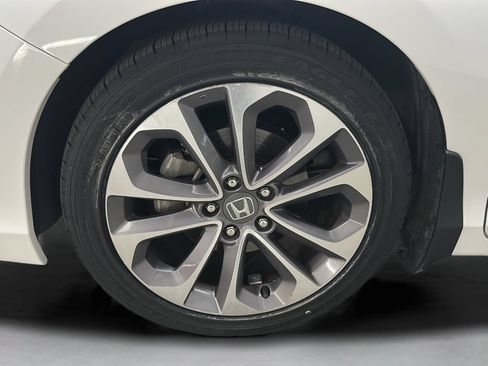 Used 2014 Honda Accord Sport image 12