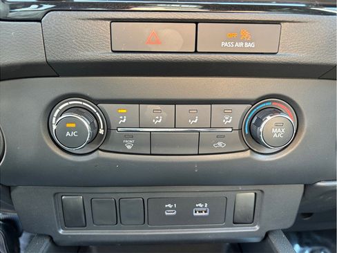 Used 2022 Nissan Frontier SV image 26