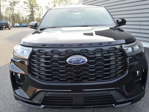 New 2026 Ford Explorer ST-Line RWD image 8