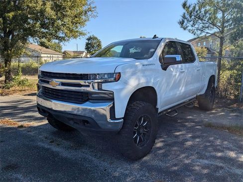 Used 2019 Chevrolet Silverado 1500 LT w/ All-Star Edition image 3