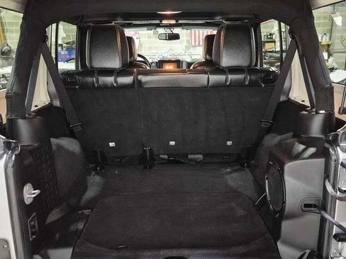Used 2013 Jeep Wrangler Unlimited Sport image 17