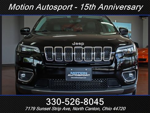 Used 2020 Jeep Cherokee Limited AWD/4WD image 3