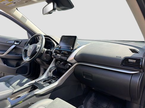 Used 2024 Mitsubishi Eclipse Cross SE AWD/4WD image 5