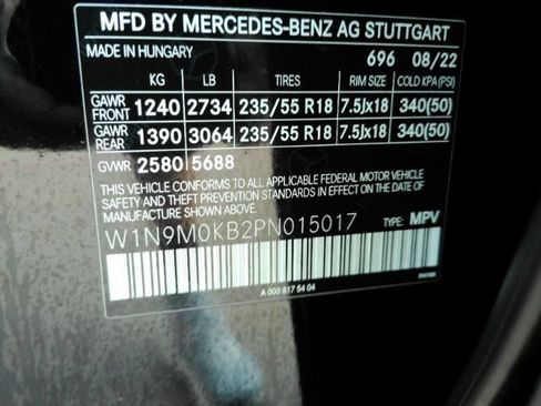 Used 2023 Mercedes-Benz EQB 300 4MATIC w/ Pinnacle Package image 52