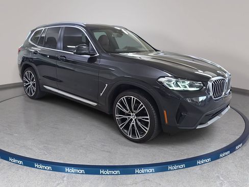 Certified 2024 BMW X3 sDrive30i w/ Convenience Package RWD image 3