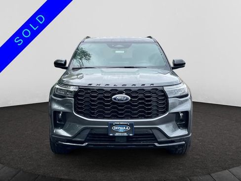 New 2026 Ford Explorer ST-Line w/ ST-Line Street Pack AWD/4WD image 8