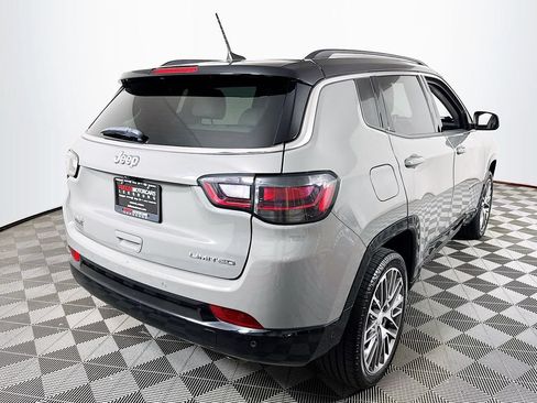 Used 2022 Jeep Compass Limited w/ Elite Group AWD/4WD image 7