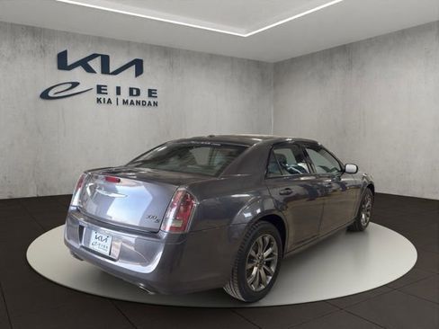 Used 2014 Chrysler 300 S AWD/4WD image 5