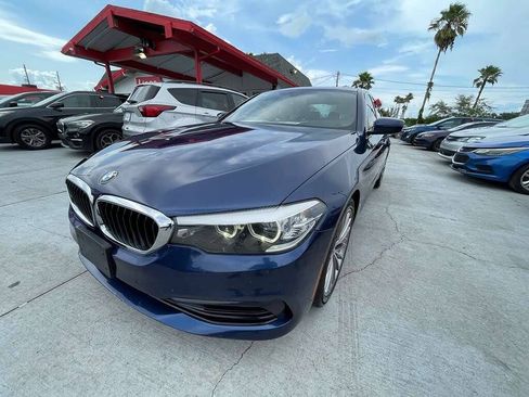 Used 2017 BMW 530i RWD image 2