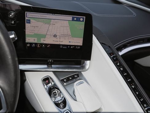 Certified 2021 Chevrolet Corvette Stingray Preferred Cpe w/ Z51 Performance Package image 12