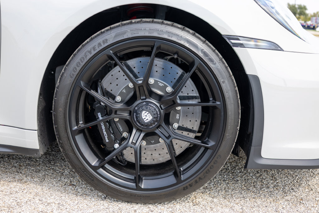 Used 2024 Porsche 911 GT3 RWD image 24