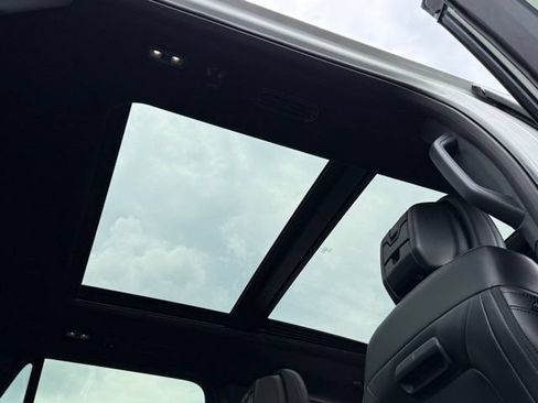 New 2026 Ford Expedition Max Platinum w/ Stealth Appearance Package AWD/4WD image 12