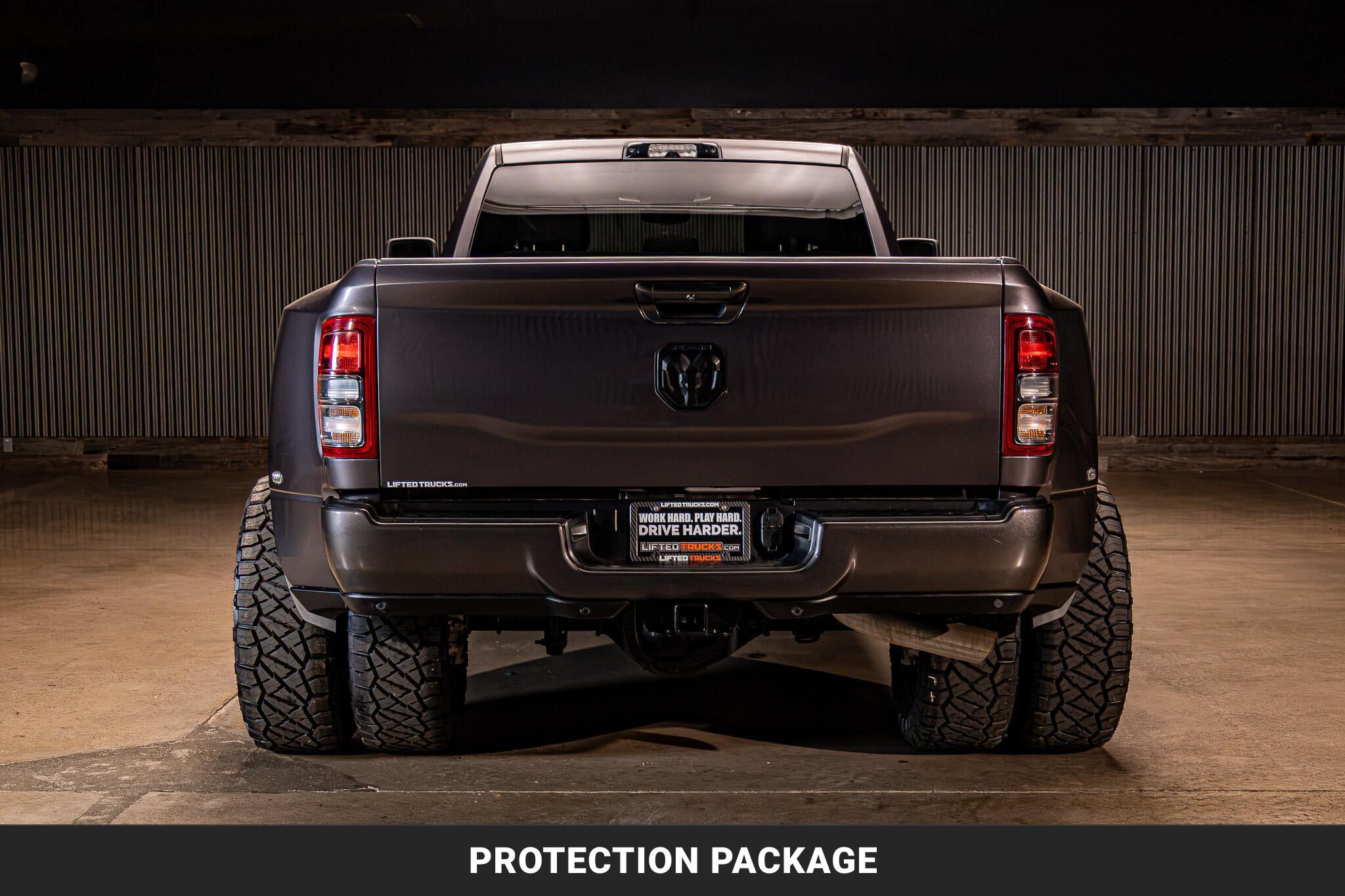 Used 2024 RAM 3500 Big Horn w/ Night Edition AWD/4WD image 8