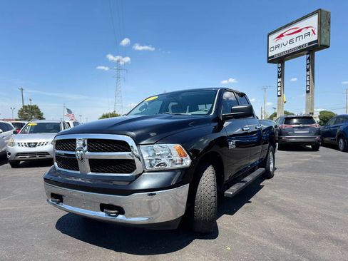 Used 2016 RAM 1500 Classic SLT AWD/4WD image 8