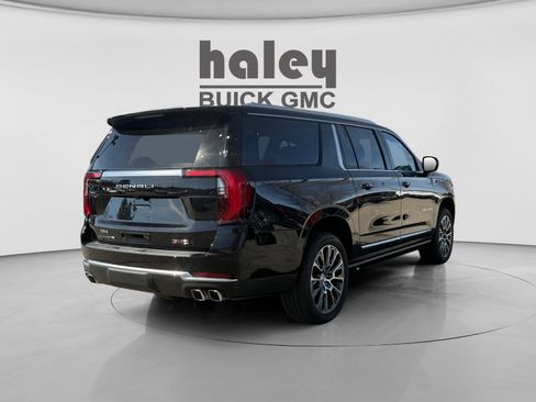 New 2026 GMC Yukon XL Denali w/ Sun & Power Step Package image 5