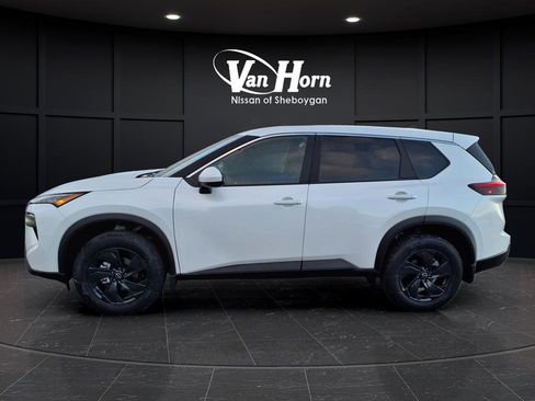 New 2026 Nissan Rogue SV w/ Cold Weather Package AWD/4WD image 6