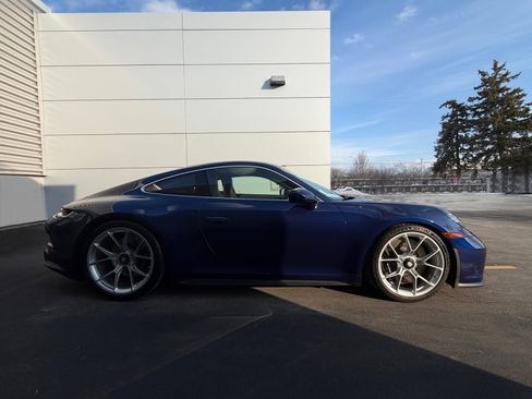 Certified 2022 Porsche 911 GT3 RWD image 6