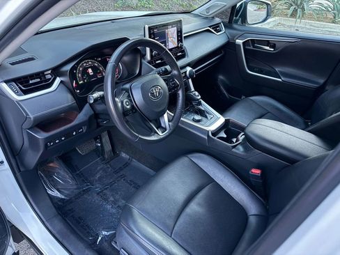 Used 2019 Toyota RAV4 Limited w/ Cold Weather Package image 22